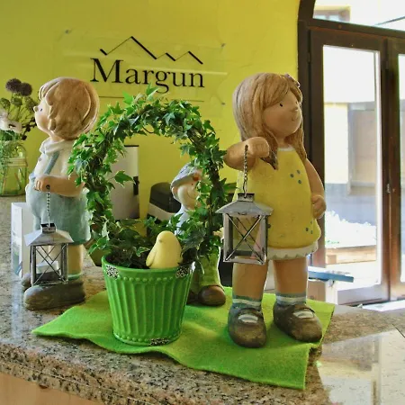 Apartment Residenza Chesa Margun 15-6 By Interhome Surlej