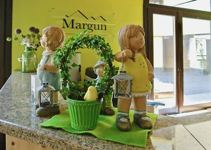 Apartment Residenza Chesa Margun 15-6 By Interhome Surlej